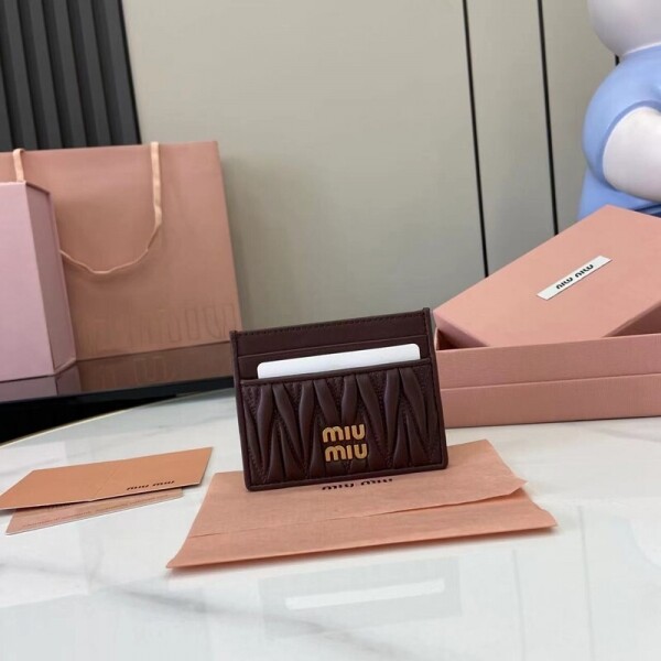 위핑,미우미우 MIU MIU 클래식 모던 여성 카드 지갑 10.5x8cm