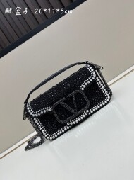 발렌티노 Valentino 모던 크리스털 체인 숄더백