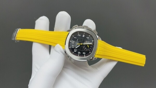 위핑,파텍 필립 Patek Philippe Aquanaut 5968A-001 남성 크로노그래프 시계 42.2mm