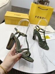 펜디 FENDI 모던 일자 힐 샌들