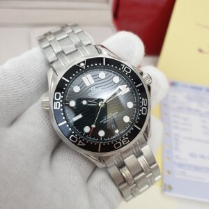 오메가 씨마스터 300 물결 검판 메탈 워치