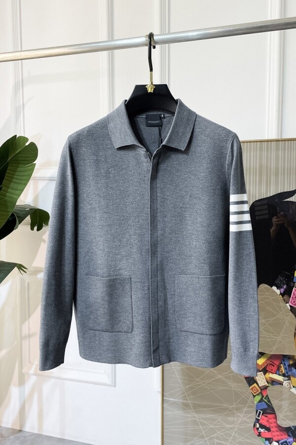 위핑,톰브라운 Thom Browne 클래식 요소 디자인 캐주얼 니트 카디건