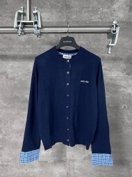 미우미우 MIU MIU 여성 패션 니트 체크 카멜 라운드 카디건 니트 코트