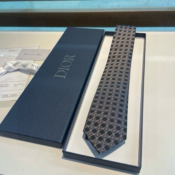 위핑,디올 DIOR 클래식 체크 남성 넥타이