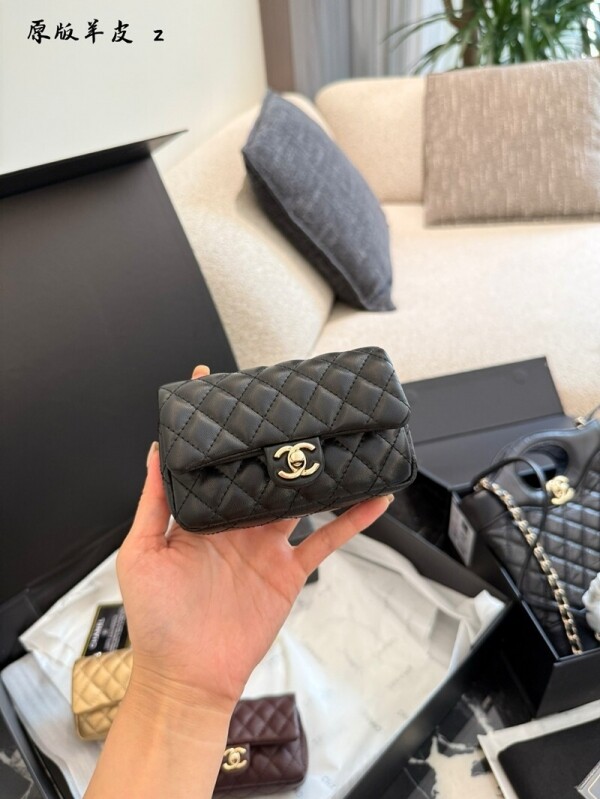 위핑,샤넬 CHANEL 미니 펀칭 하트 가방