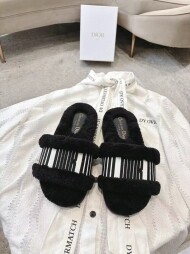 디올 DIOR 추동 자수 양털 슬리퍼
