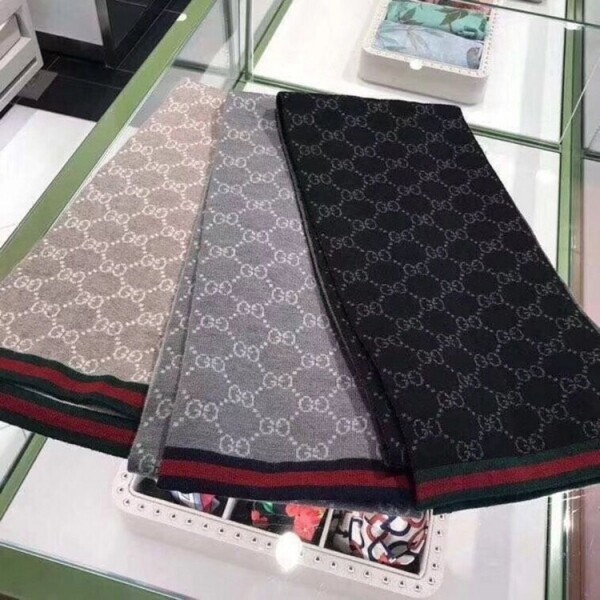 위핑,구찌 GG패턴 울머플러 325806