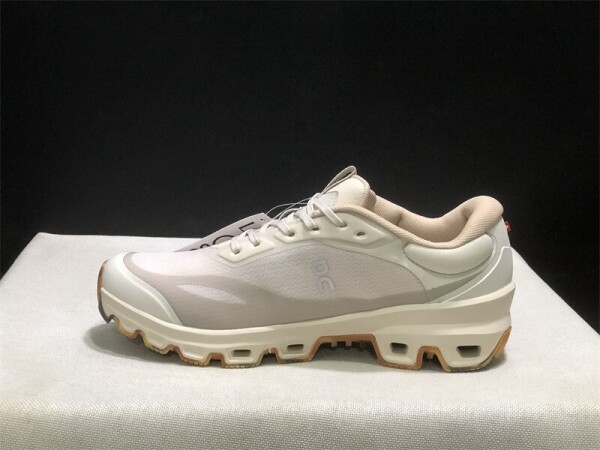 위핑,온 러닝화 클라우드 벤처 크림 3WF10790554