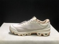 온 러닝화 클라우드 벤처 크림 3WF10790554