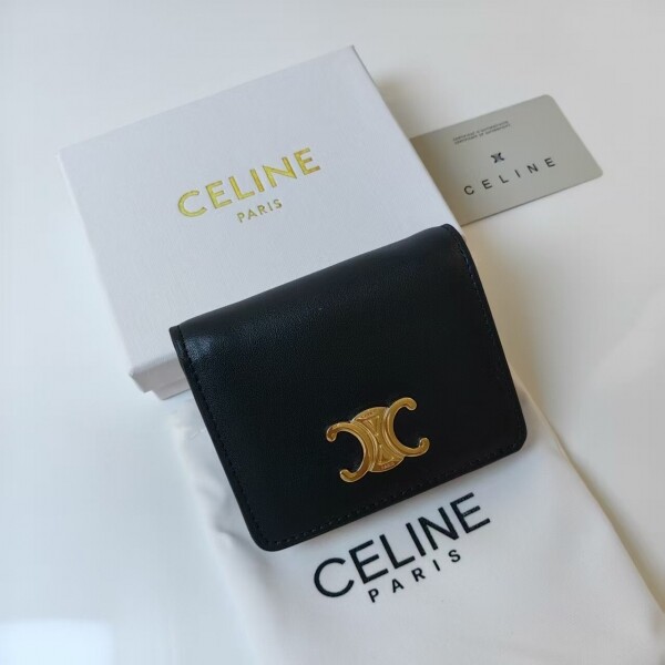 위핑,셀린느 트리옹프 컴팩트 지갑