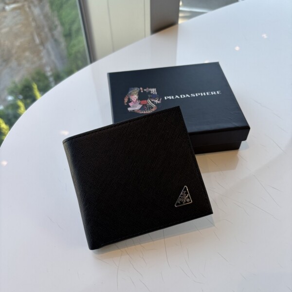 위핑,프라다 사피아노 반지갑