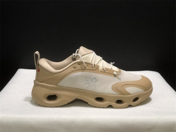 위핑,온 러닝화 클라우드 솔로 화이트 카키 3MF30662424