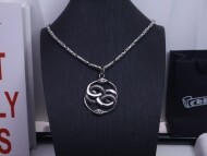 크롬하츠 Chrome Hearts 트렌디한 개성이 멋스러운 펜던트펑크 목걸이