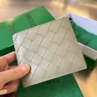 보테가베네타 인트레치아토 반지갑 605721