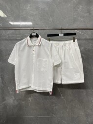 톰브라운 시어서커 반팔 반바지 트레이닝복세트