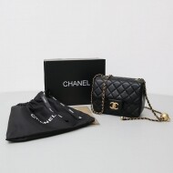 샤넬 쁘띠삭 골드볼 크로스백