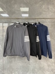 톰브라운 후드 바람막이