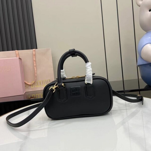 위핑,미우미우 아르카디 레더 미니 크로스백 5컬러 5BP088