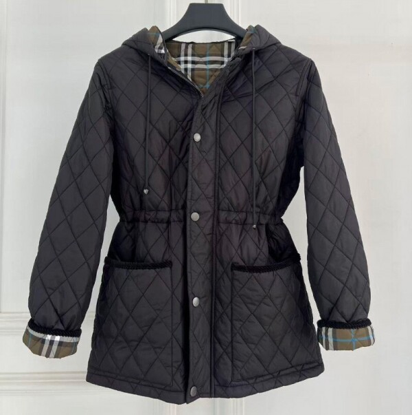 위핑,버버리 퀼팅 나일론 파카 레귤러핏 2컬러 81051071