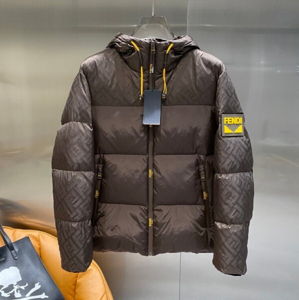 위핑,펜디 남성 고품질 점퍼  01  C