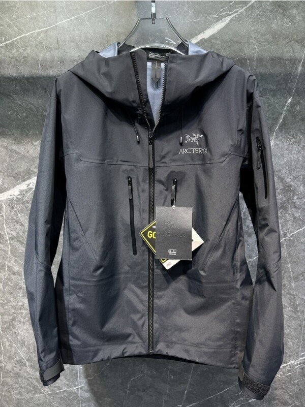 위핑,아크테릭스 알파 파카 Arc Alpha 바람막이