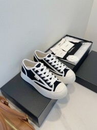 샤넬 스니커즈 CHANEL NEW 패션 런웨이 룩 여성