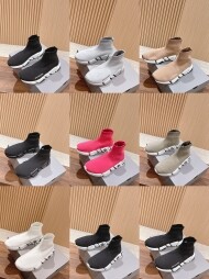 발렌시아가 스피드 스니커즈 리사이클드 니트 617239W