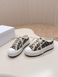 디올 여성 자수 스니커즈 Walk'n'Dior 워크앤 디올 KCK3850BE