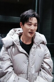 캐나다구스 후드 재킷 Umba Coat  다운 E4881M