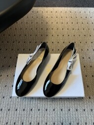 디올 26ss 이른 봄 신상 심플 라운드 플랫 3컬러